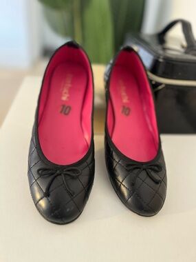 Quilted Black Ballet Flats with Pink Insole